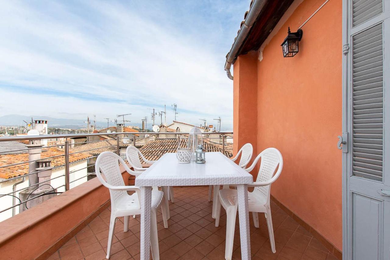 Superbe Appartement Dans Le Coeur De La Ville อองทีบส์ ภายนอก รูปภาพ