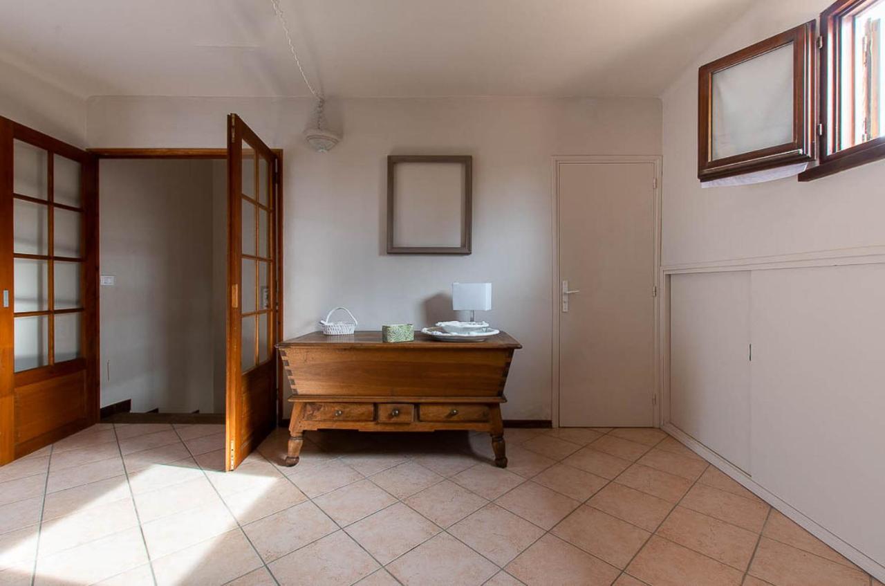 Superbe Appartement Dans Le Coeur De La Ville อองทีบส์ ภายนอก รูปภาพ
