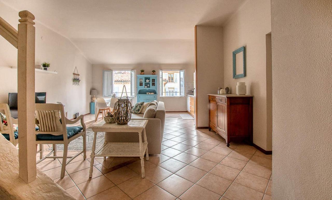 Superbe Appartement Dans Le Coeur De La Ville อองทีบส์ ภายนอก รูปภาพ