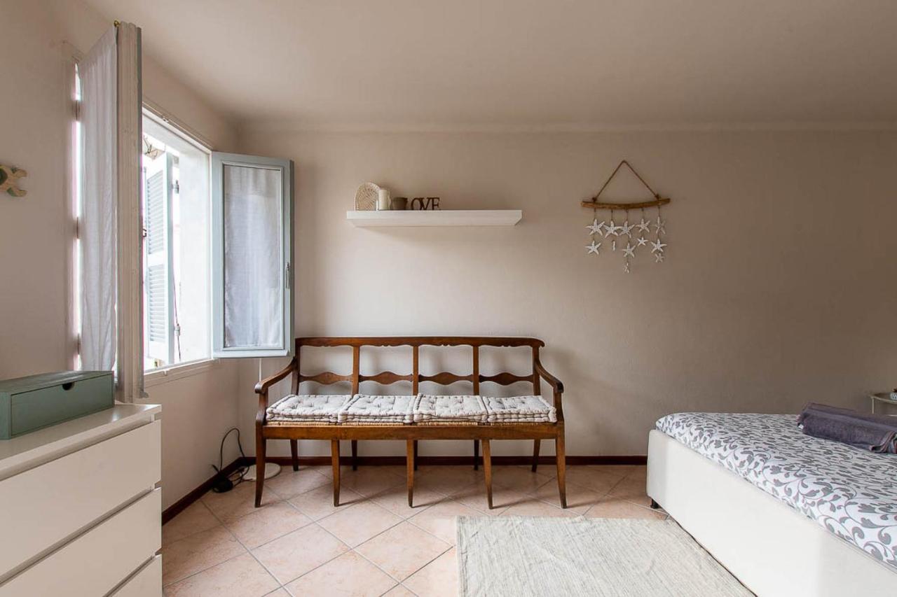 Superbe Appartement Dans Le Coeur De La Ville อองทีบส์ ภายนอก รูปภาพ
