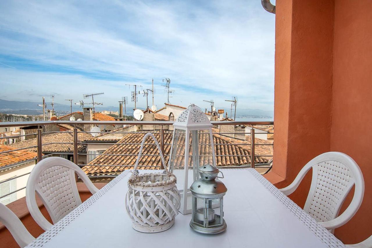 Superbe Appartement Dans Le Coeur De La Ville อองทีบส์ ภายนอก รูปภาพ