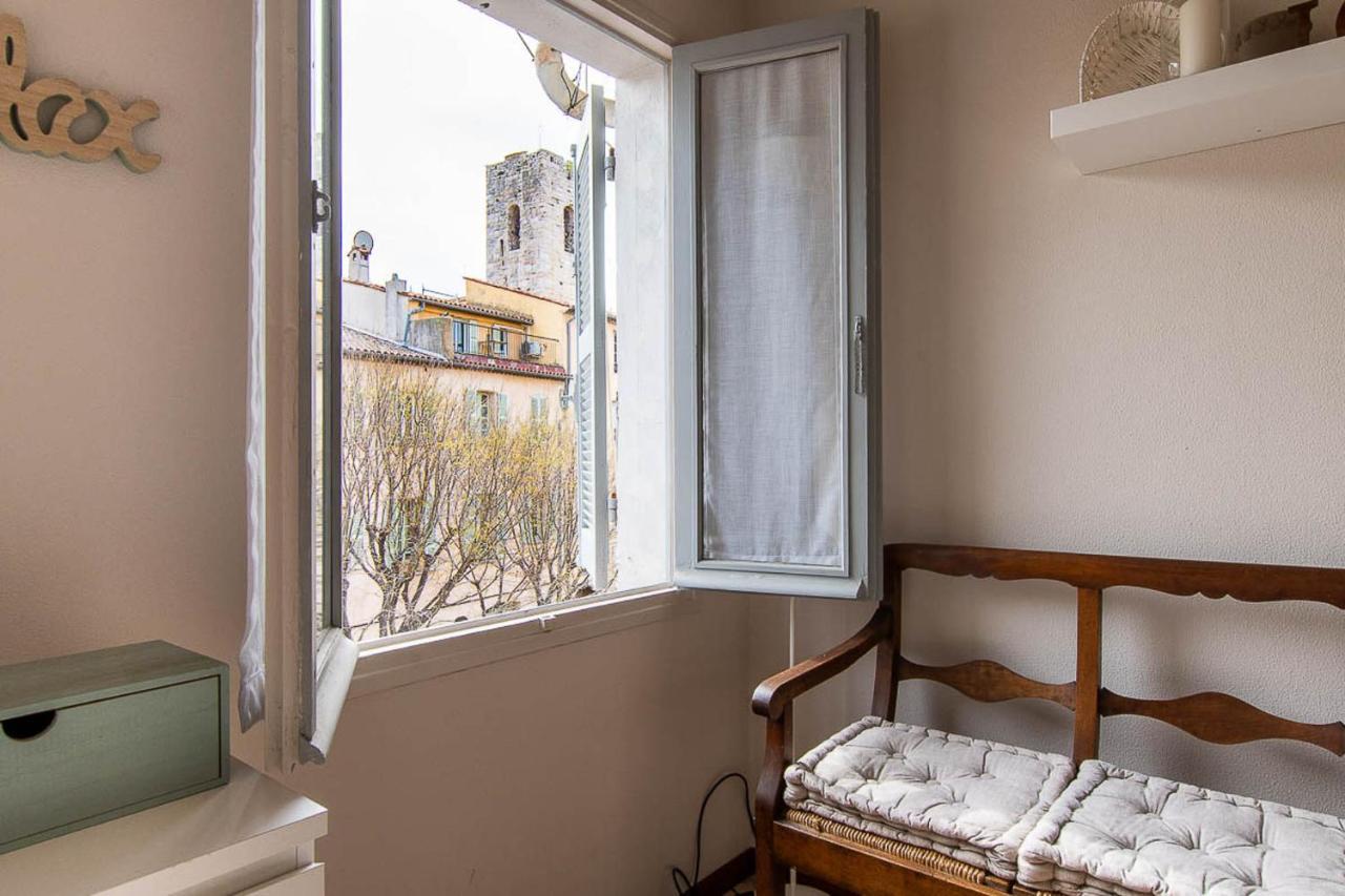 Superbe Appartement Dans Le Coeur De La Ville อองทีบส์ ภายนอก รูปภาพ